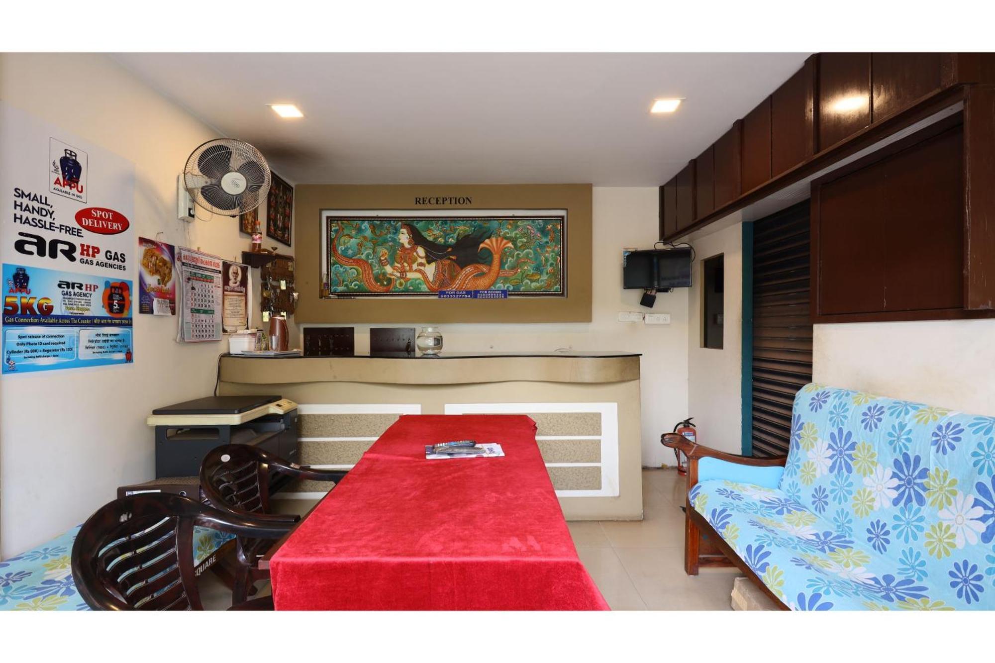 Collection O Ar Square Hotel Thrissur Exterior foto