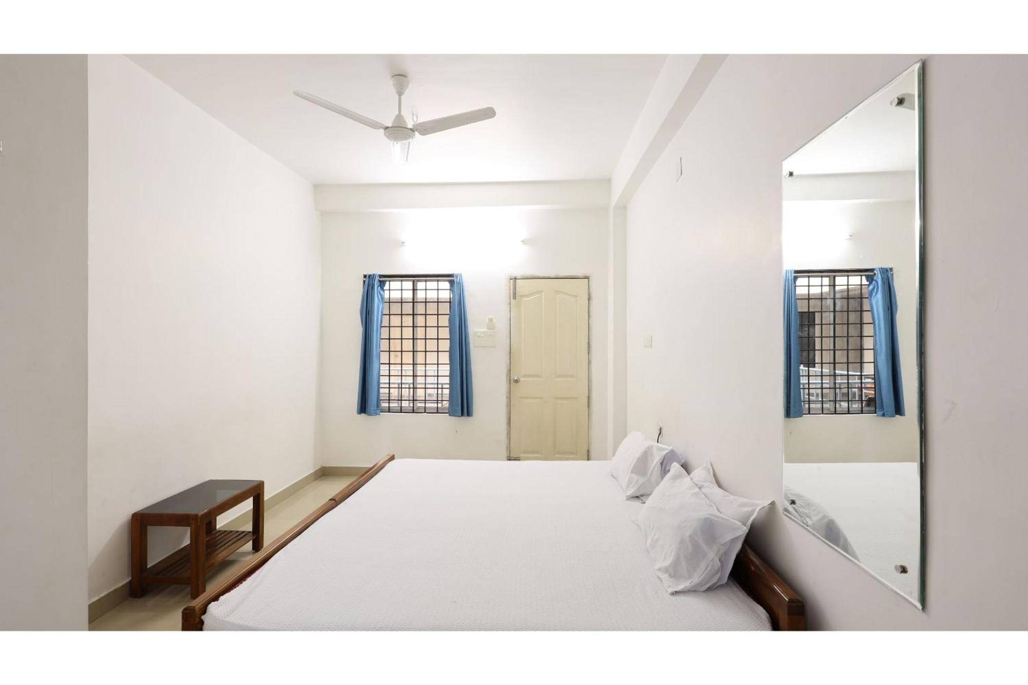 Collection O Ar Square Hotel Thrissur Exterior foto